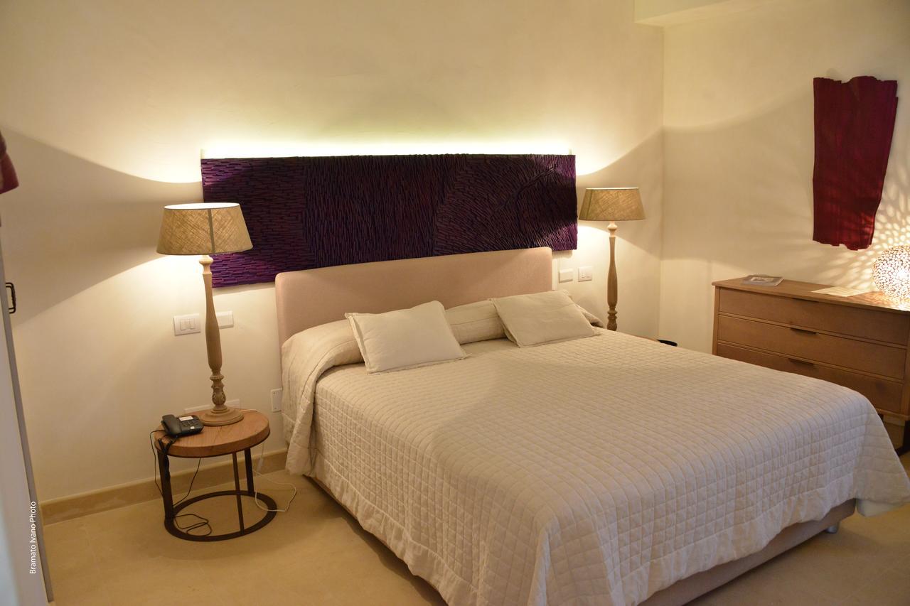 Bed and Breakfast Le Scuderie - Castello Monaci Саличе-Салентино Экстерьер фото