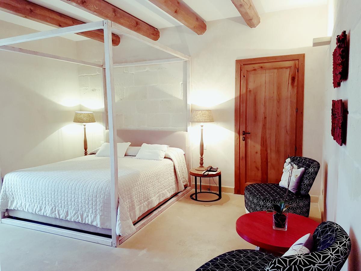 Bed and Breakfast Le Scuderie - Castello Monaci Саличе-Салентино Экстерьер фото